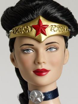 Tonner - DC Stars Collection - 16